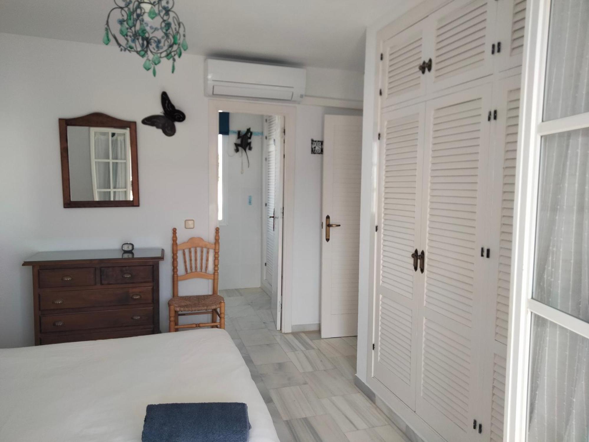 Apartamento Primera Linea De Playa Манилва Экстерьер фото